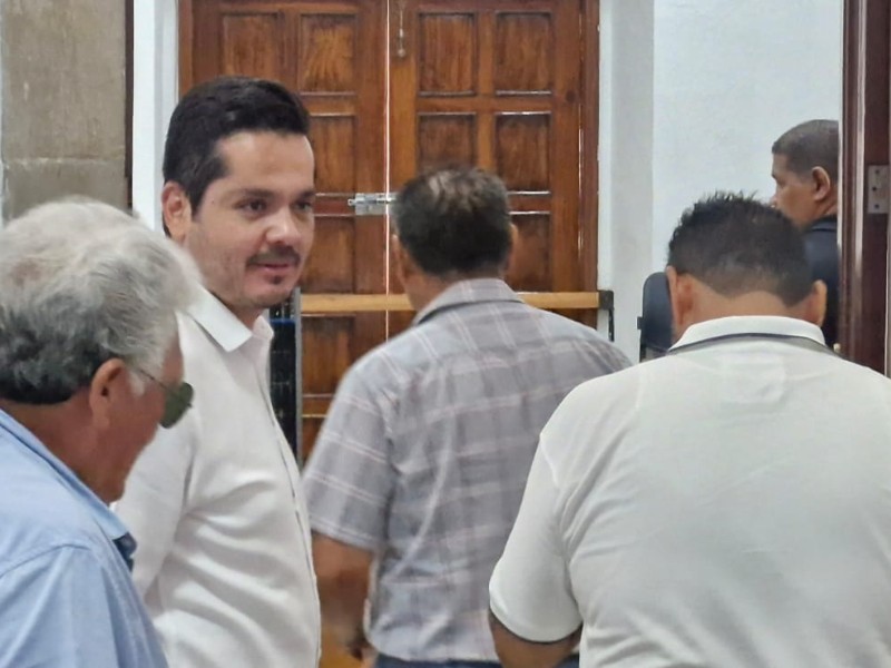 Transportistas urgen analizar aumento a la tarifa
