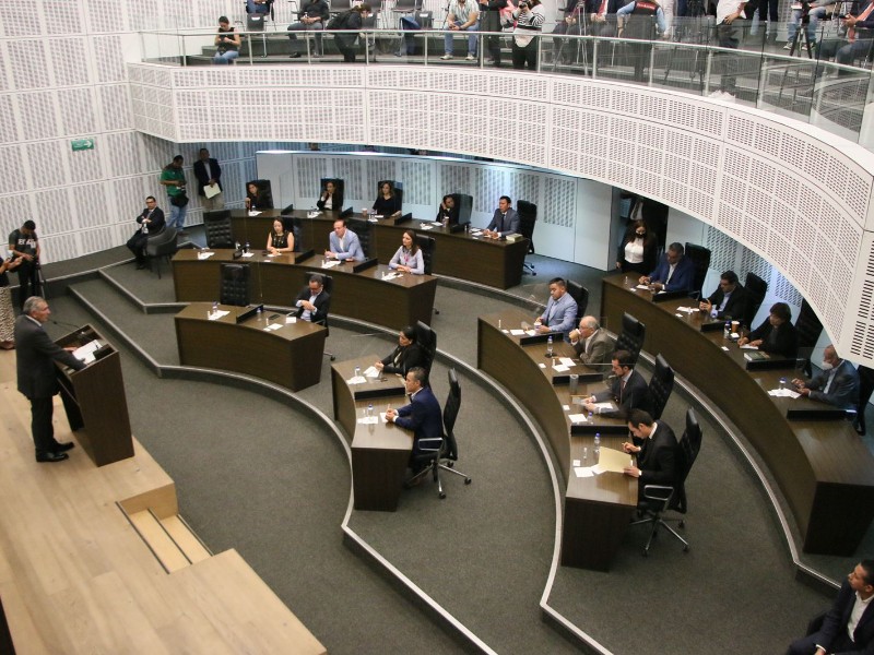 Tras 11 meses, 154 iniciativas congeladas en el Congreso de Querétaro