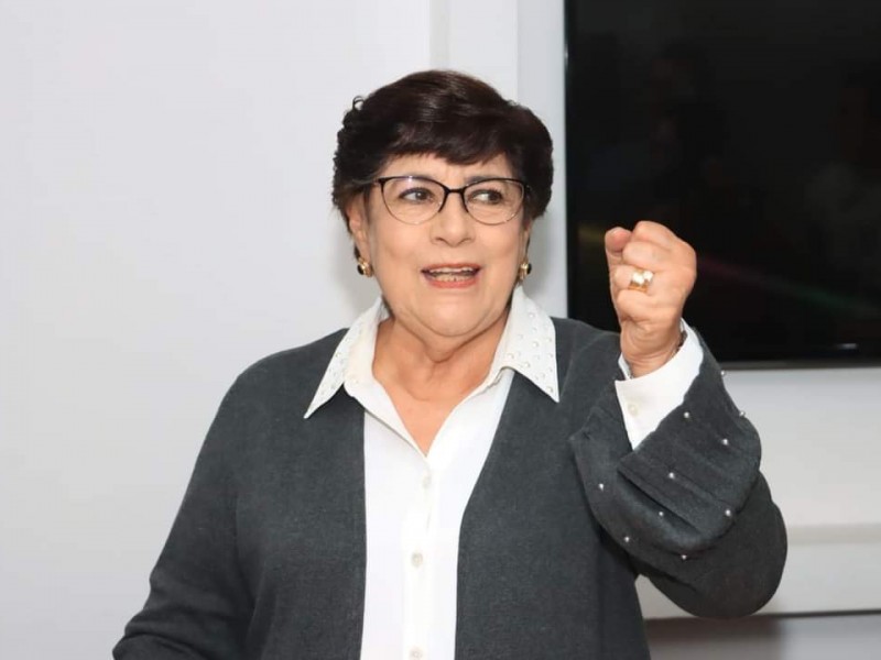 Tras 50 años de militancia, renuncia Silvia Tanús al PRI