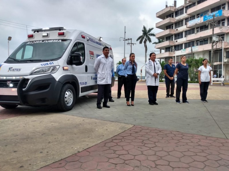 Tras cancelación de comodato, Tuxpan adquiere ambulancia
