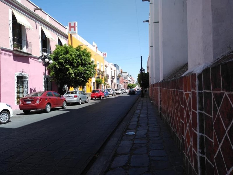 Tras contingencia lucen desoladas calles céntricas de la capital poblana