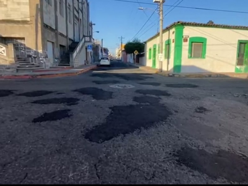Tras denuncia ciudadana, Ayuntamiento de Colima cubre 450 baches