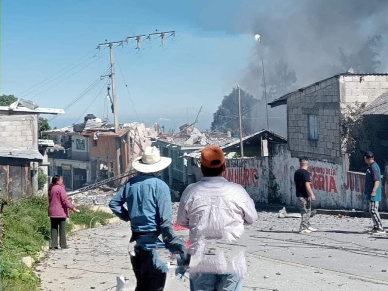 Tras explosión de polvorín casas fracturadas en Xiutetelco