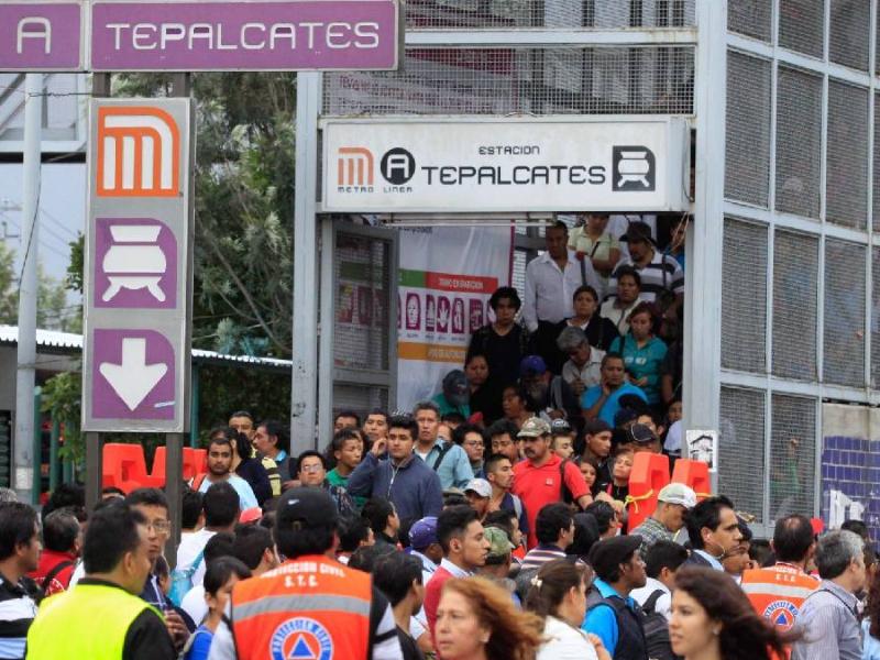 Tras falla, Metro-CDMX reanuda el servicio en toda la Línea A