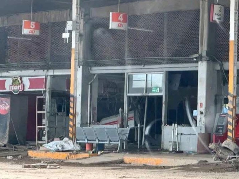 Tras inundaciones, inicia reconstrucción de terminal camionera de Poza Rica