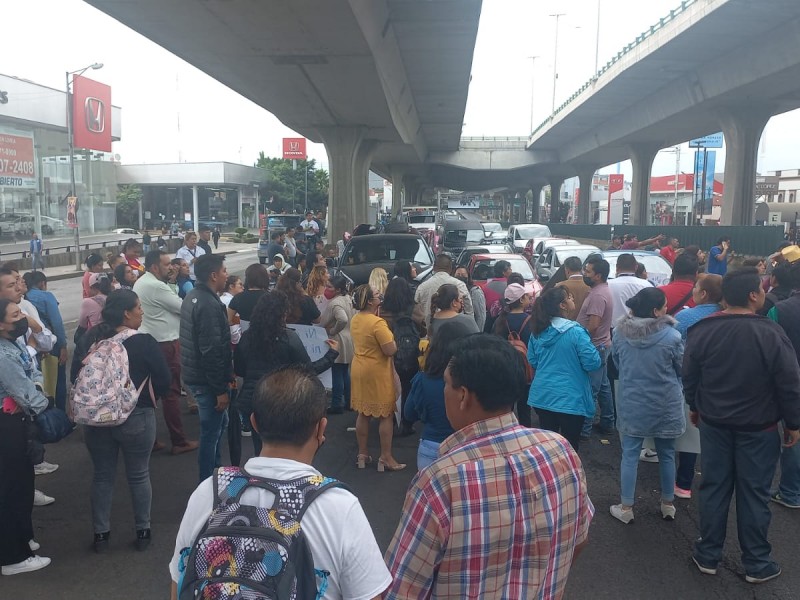 Tras mega bloqueos, maestros llegan a un acuerdo