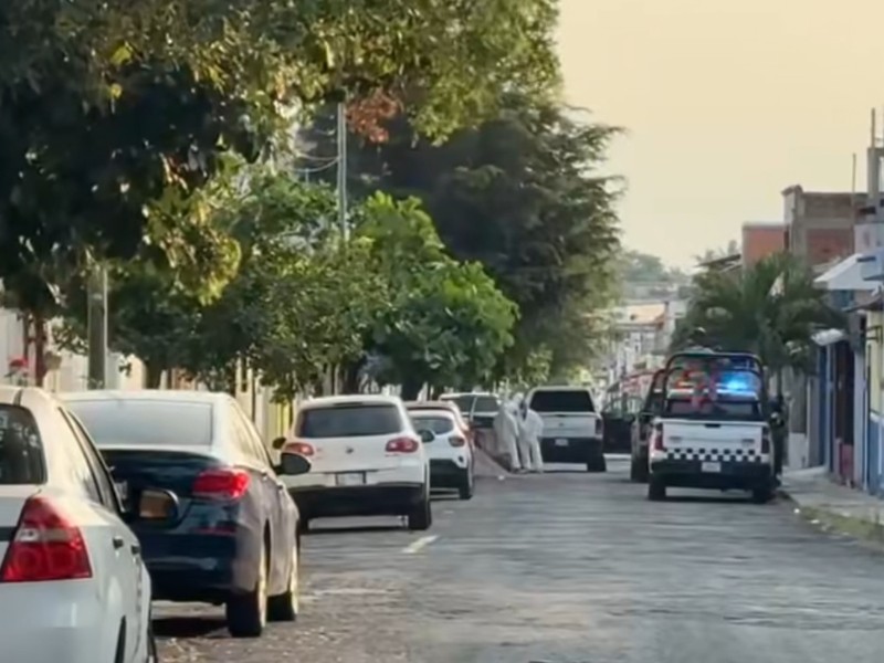 Tras olores fétidos, encuentran cuerpo en descomposición en centro de Colima