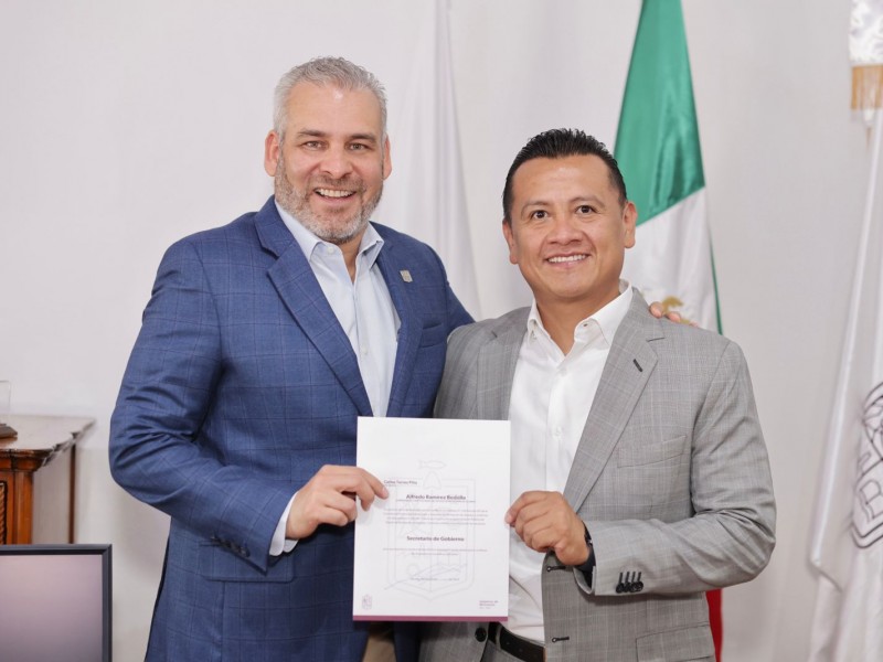 Tras perder contienda, regresa Torres Piña a SEGOB
