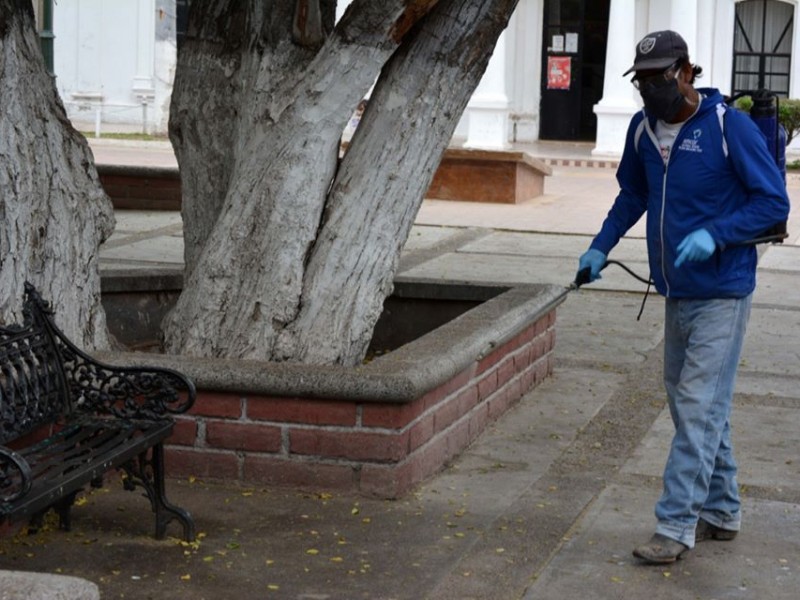 Tras primer caso de Coronavirus en Huatabampo, sanitizan sus calles