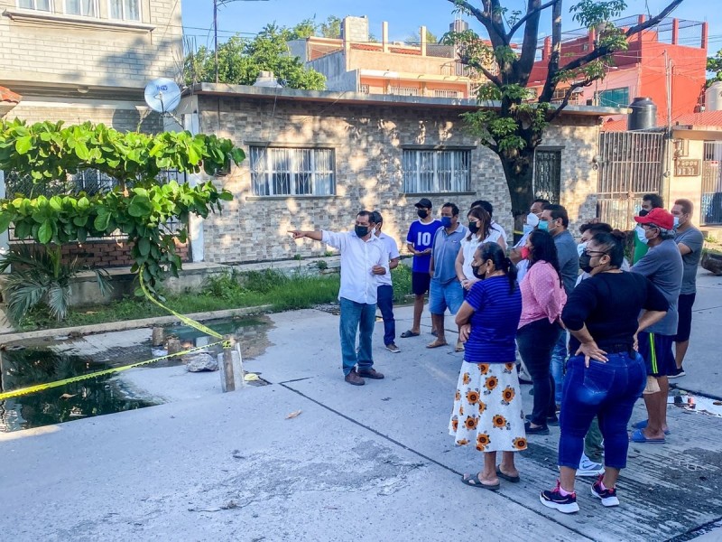 Tras protestas autoridades atienden fuga de aguas negras en Juchitán