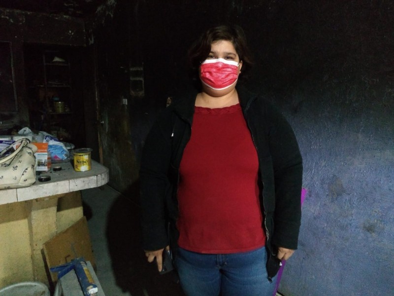 Tras sufrir incendio en su vivienda, pide ayuda para reconstruirla