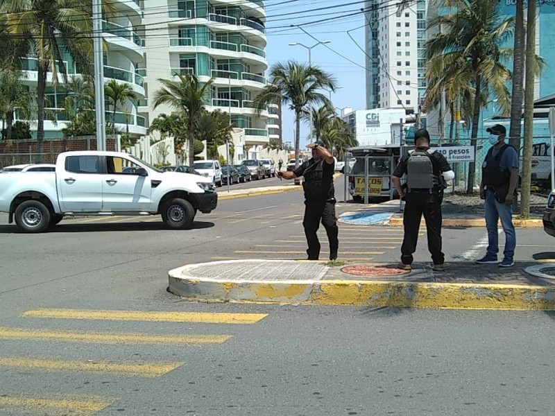 Trasciende detención durante operativo en hotel de Boca del Río