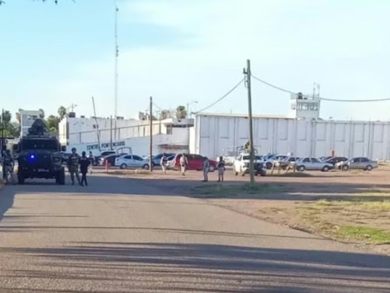 Trasladan a 30 reos de alta peligrosidad a Chiapas