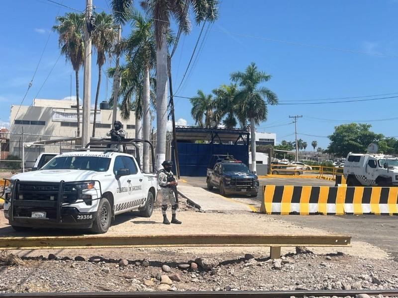 Trasladan a 49 internos de penales de Culiacán y Mazatlán