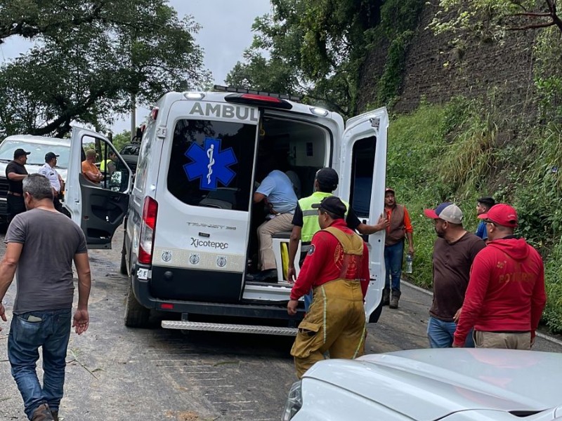 Trasladan a pacientes a Puebla Capital, por afectaciones en Sierras