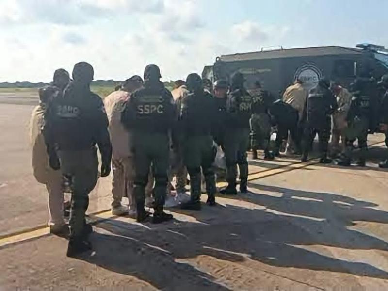 Trasladan a reos de alta peligrosidad de Sinaloa a Chiapas