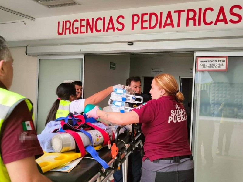 Trasladan de emergencia a bebé por herida en la cabeza