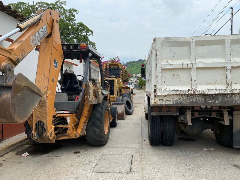 Trasportistas afectados por conflictos comunales en Santa María Mixtequilla