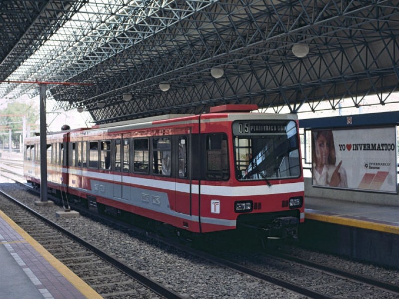 Tren Ligero transportó a 4 millones de usuarios en septiembre