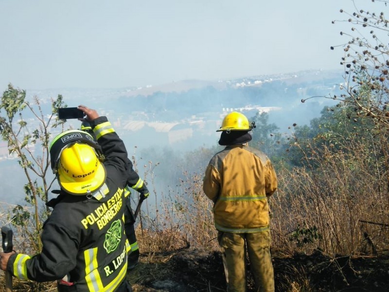 Tres incendios forestales se hacen presentes en Puebla