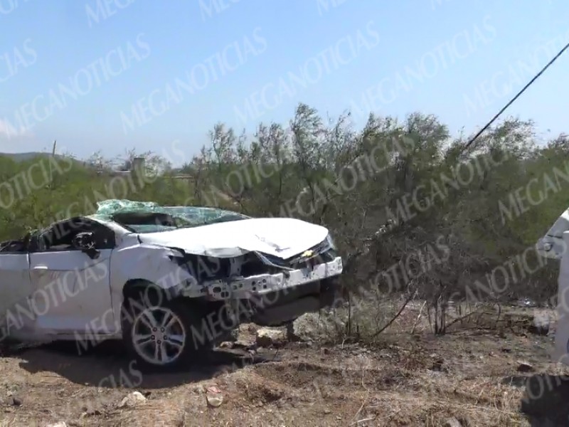 Tres lesionados deja un percance en la carretera