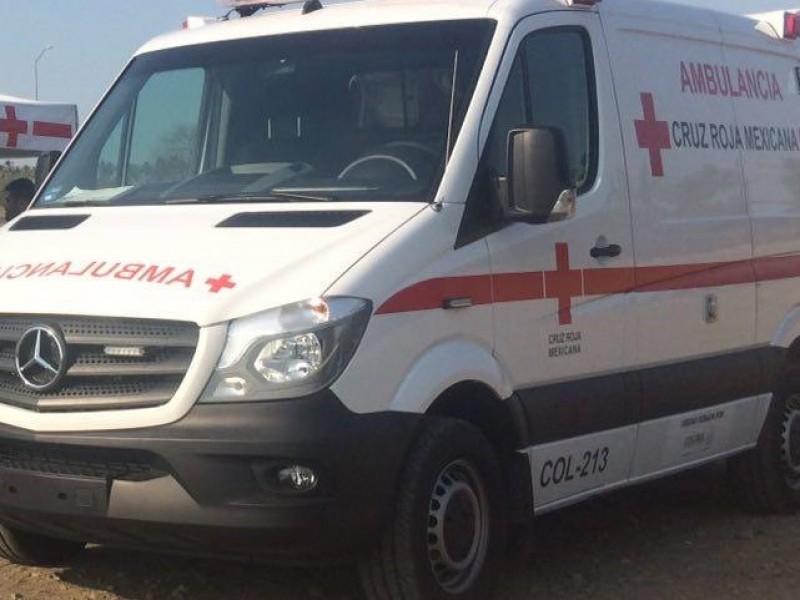 Tres lesionados tras choque en autopista Colima-Manzanillo, cerca de Tecomán