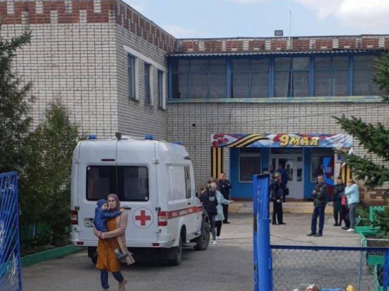 Tres muertos tras tiroteo en jardín de niños ruso