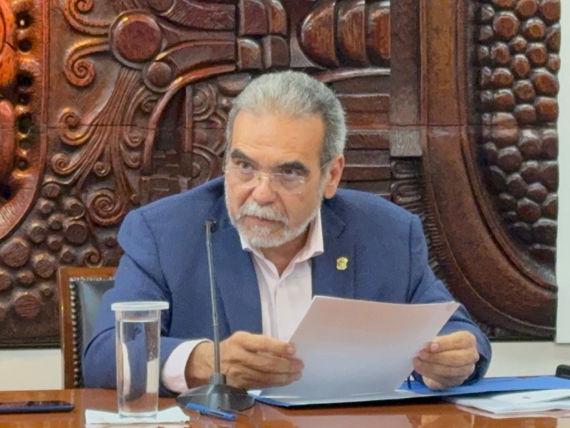 Tribunal respalda continuidad de Martín Aguilar en UV