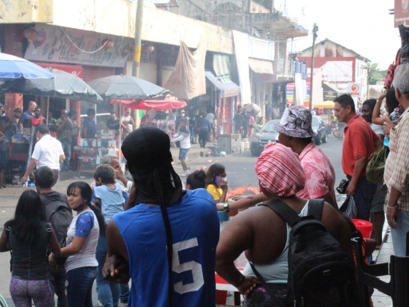 Trifulca entre comerciantes y migrantes en Tapachula