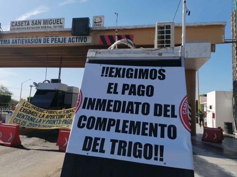 Trigueros amenazan con bloquear la México 15 si no reciben pagos pendientes