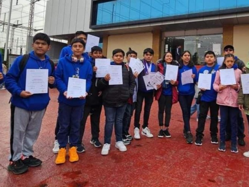 Triunfan oaxaqueños en campeonato nacional de matemáticas