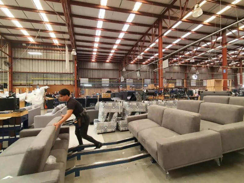 Trump amenaza con aranceles del 50% a muebles extranjeros