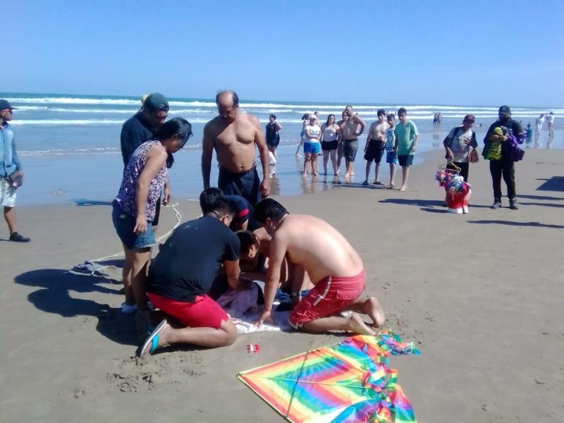 Turista muere ahogado en Playa Azul