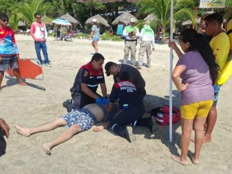 Turista muere por asfixia en playa La Ropa