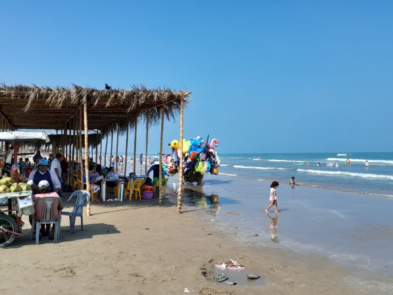 Turistas aprovecharon puente para visitar Tuxpan
