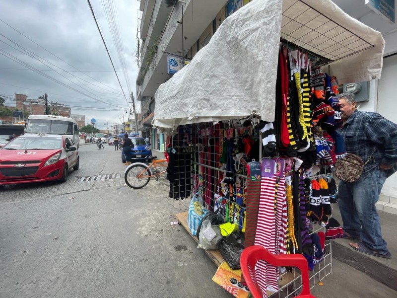 Turistas compraron ropa invernal