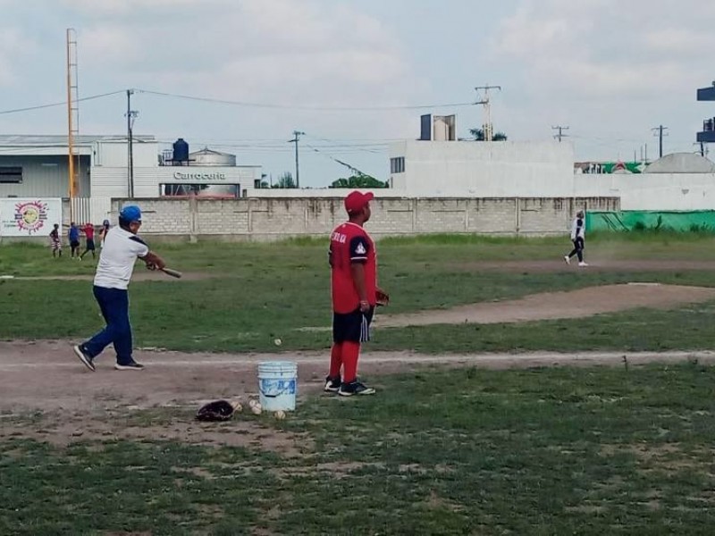 Tuxpan a la final de la Liga de Béisbol