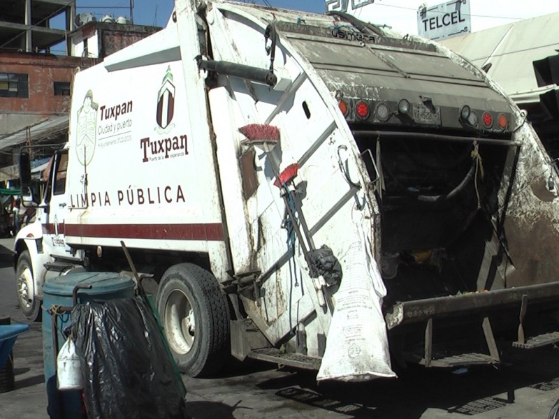 Aprueban adquisición de camiones para Limpia Pública de Tuxpan