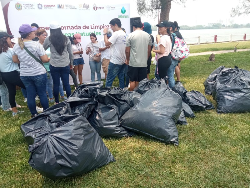 Tuxpan participó en Jornada Estatal de Limpieza