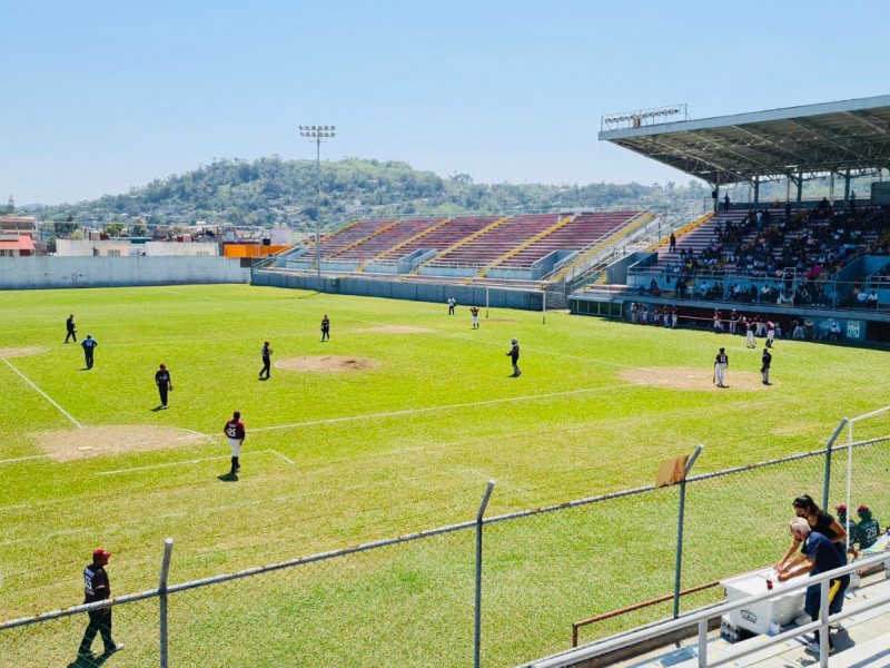 Tuxpeños buscan boleto para estatal de la Copa Veracruz