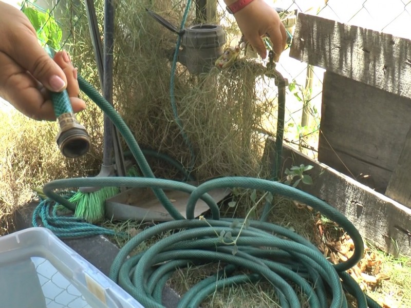 Tuxpeños cuestionan servicio de agua potable