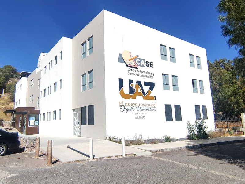 UAZ alberga estudiantes para evitar rezago