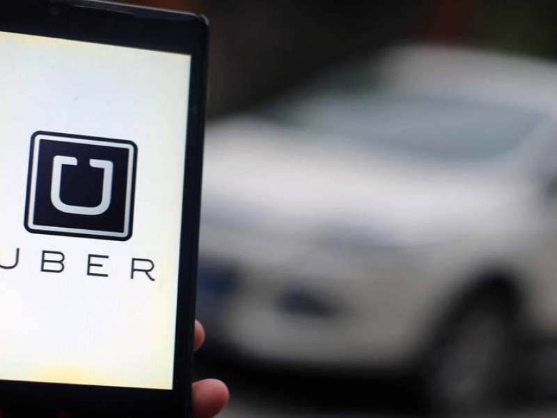 Uber se ampara; seguirá cobrando tarifa dinámica