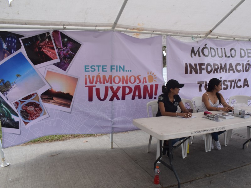 Ubican módulos de información turística en Tuxpan