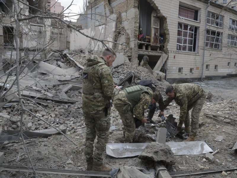 Ucrania reforzará seguridad ante ataques rusos