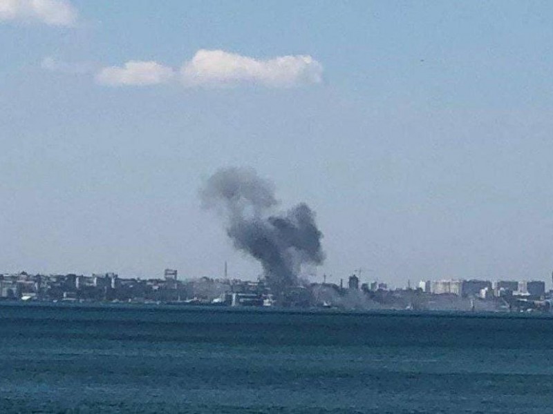 Ucrania reporta bombardeo ruso en puerto de Odesa