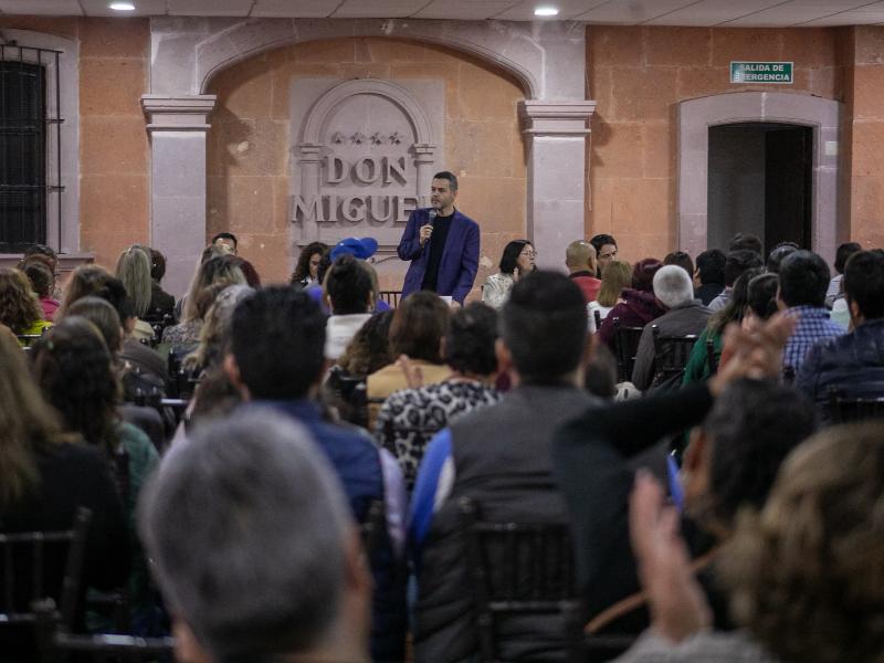 Ulises Mejía descarta coordinaciones y mantiene firme su objetivo político