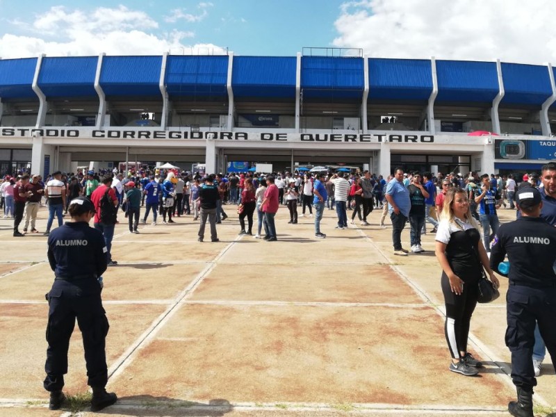 Ultimo dia de vacunación del Estadios Corregidora