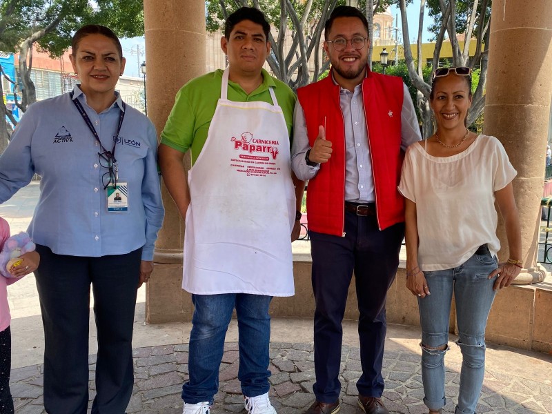 Últimos detalles para la carrera en el Barrio Arriba