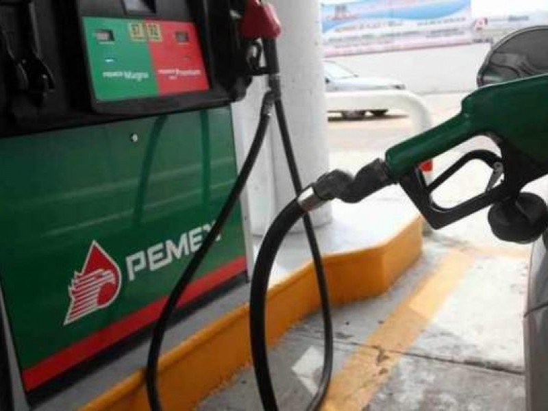 ¡Un abuso! aumentos en la gasolina, opinan ciudadanos